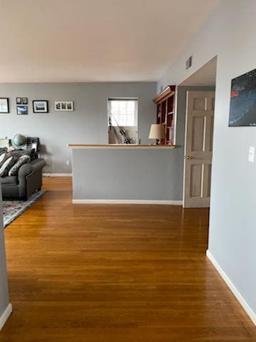 Building Photo - 414 Commercial St Unit 7