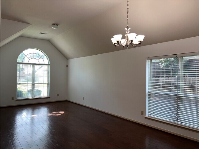 Photo - 3215 Bluebonnet Meadows Ln