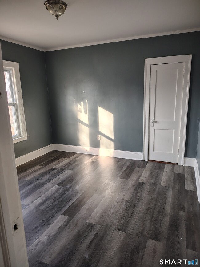 Photo - 9 Westphal St Unidad 3rd Fl