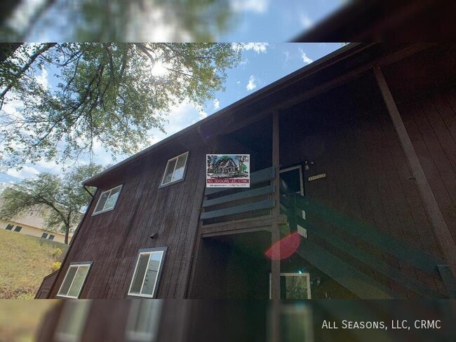 Photo - 1408 Race St