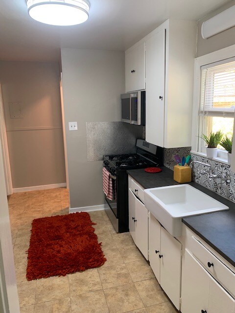 Photo - 1814 W Summit Ave. Apartment