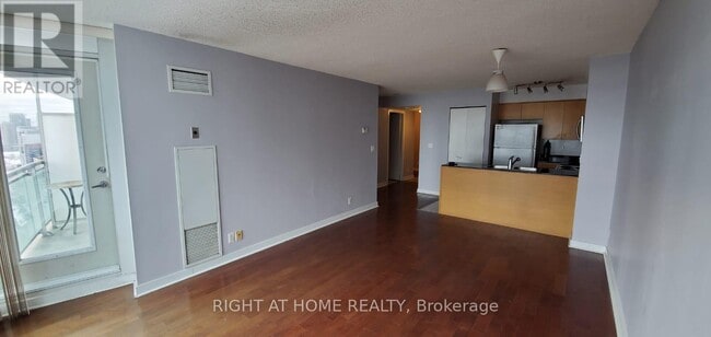 Photo - 397 Front St W Unit 2801
