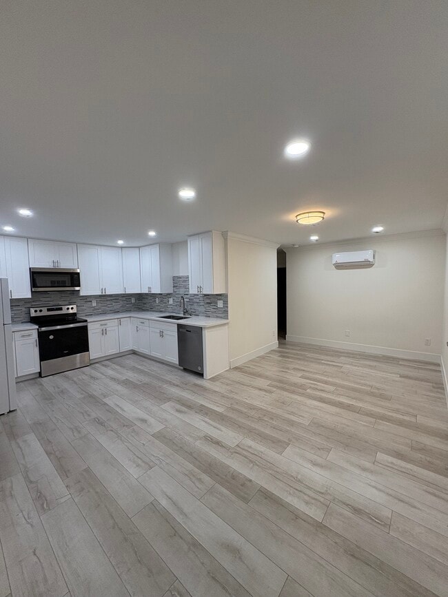 Photo - 4619 Del Monte Ave Unit 4619 Del Monte Ave