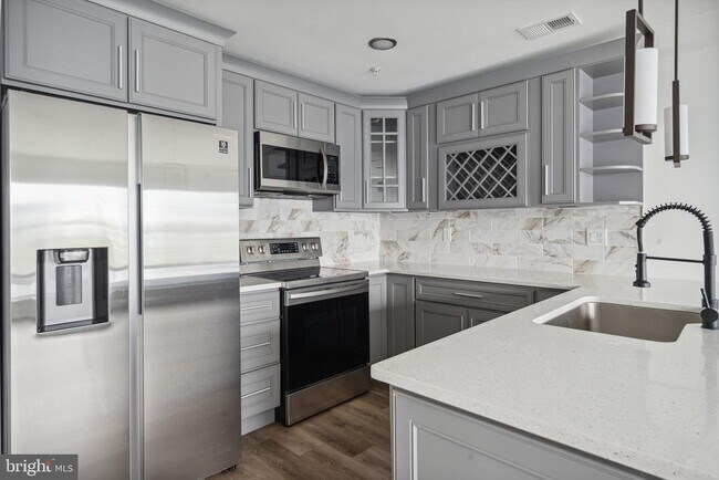 Photo - 1930 N 2nd St