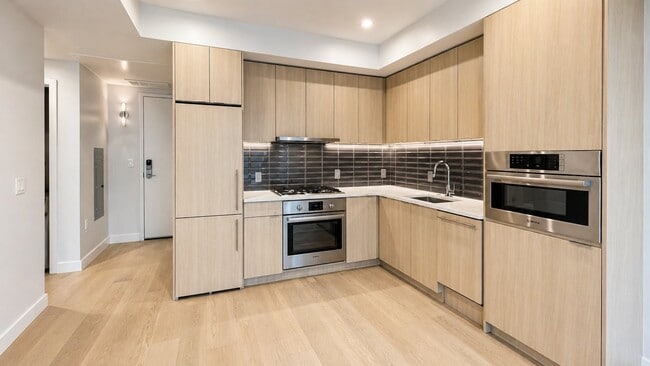 Photo - 1224 M St NW Unit 206