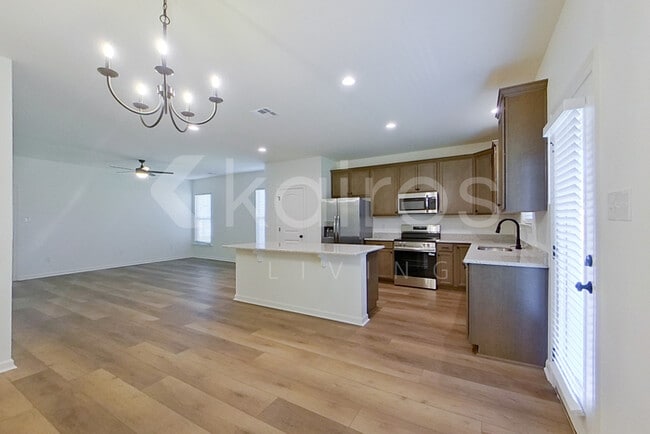 Photo - 113 Hendrix Rd