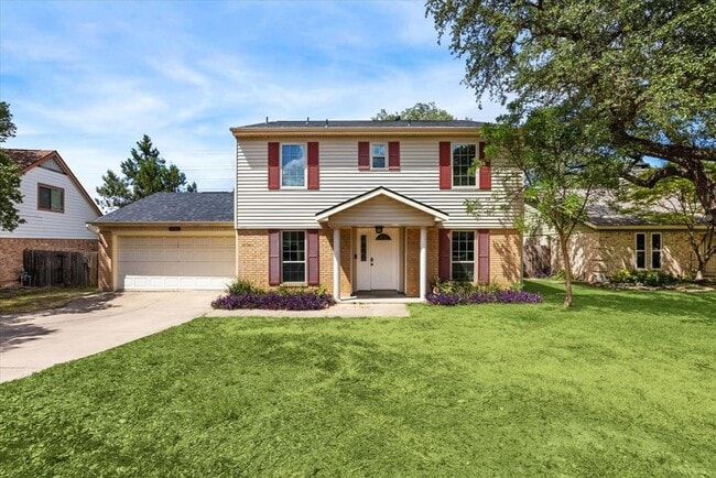 Building Photo - 1402 Doonesbury Dr Rental
