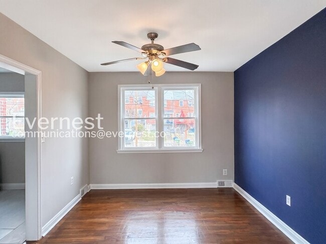 Photo - 1408 Cedarcroft Rd