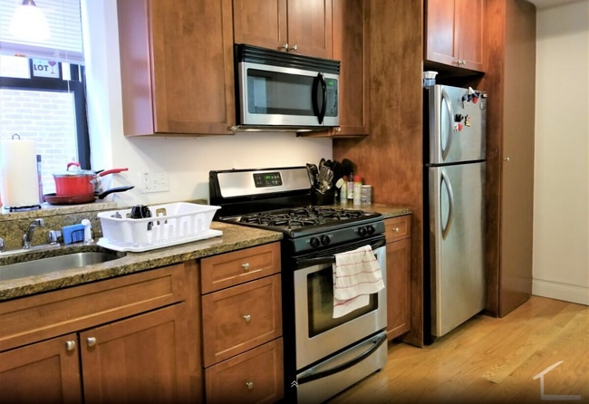 Photo - 66 Louis Prang St Unit 1