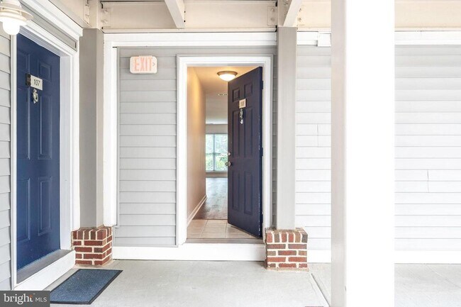 Photo - 10300 Appalachian Cir Unidad 7-108