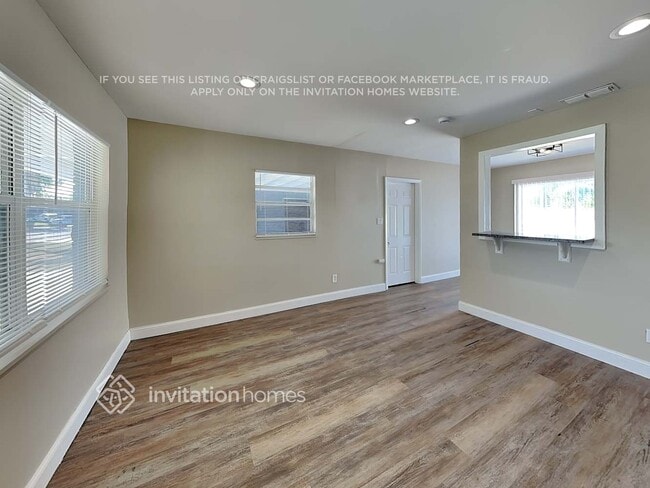 Photo - 3120 56th St N