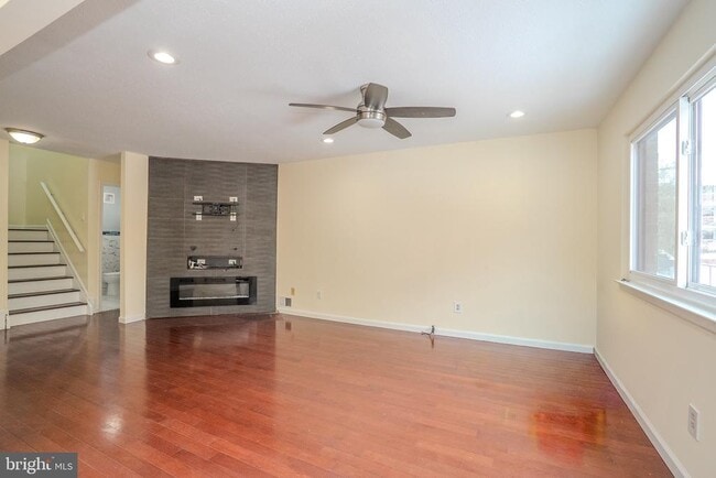 Photo - 1001 Edison Glen Terrace