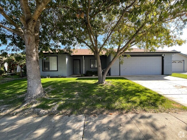 Building Photo - 1028 Grackle Ct Rental