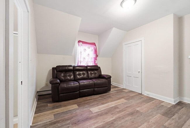 2 High St Unit 2