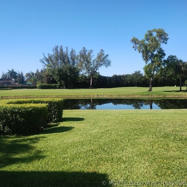 Building Photo - 21535 Cypress Hammock Dr Unit 36J
