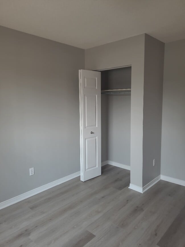 Photo - All Inclusive Student Rooms By McMaster! Unit 2B
