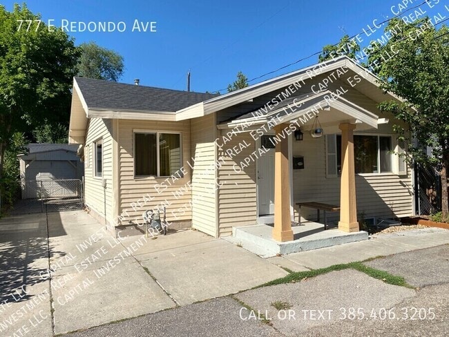 Building Photo - 777 E Redondo Ave Rental