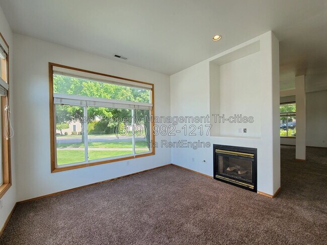 Photo - 2567 Prestwick Dr