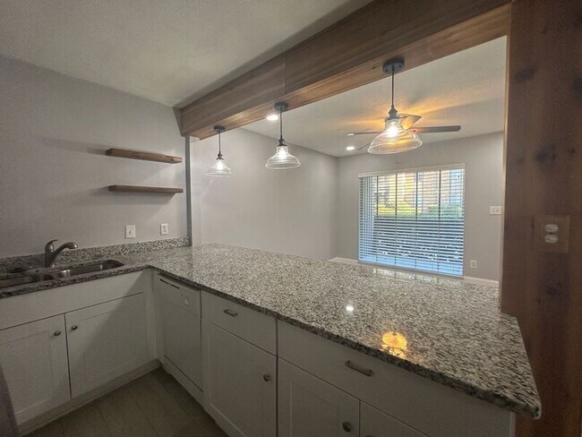 Photo - 2812 Georgetown Dr Unit Apt 1518