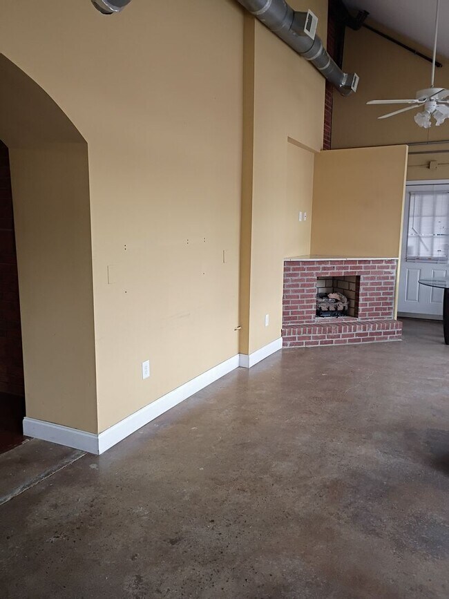 Photo - Burlington Mill Apartments