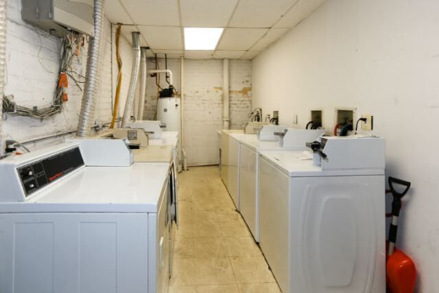 Photo - 909 W Dakin St Unit 3C