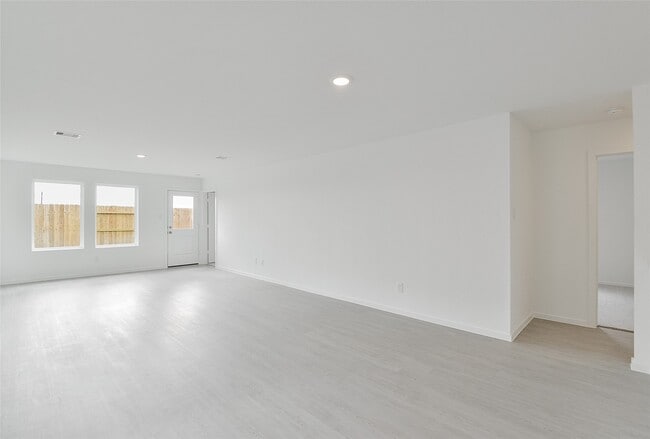 Photo - 16818 Great Highlands Dr