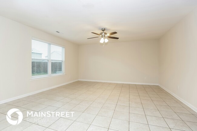 Photo - 3221 Dizzy Dean Dr