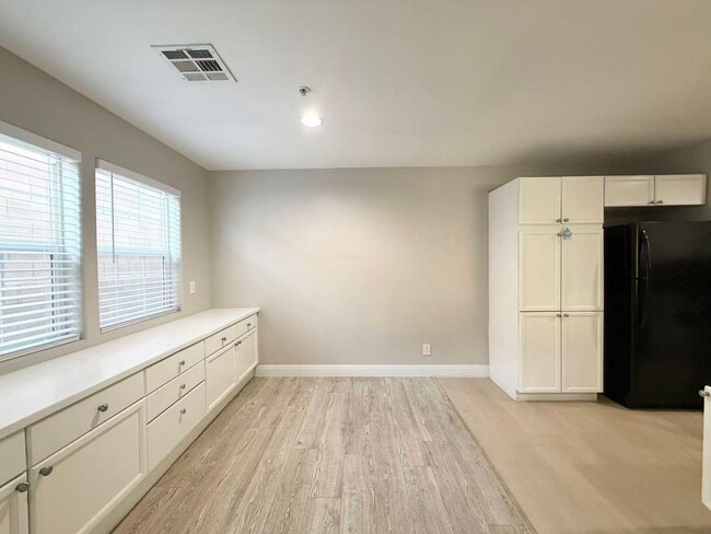 Photo - 9169 Conquest Ct