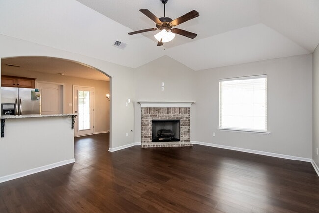 9429 Darren Cir S