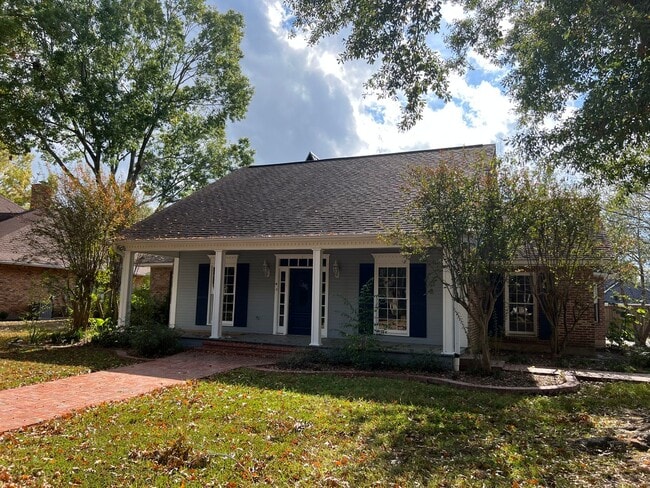 Photo - Large Single Family Home in Great Neighborhood