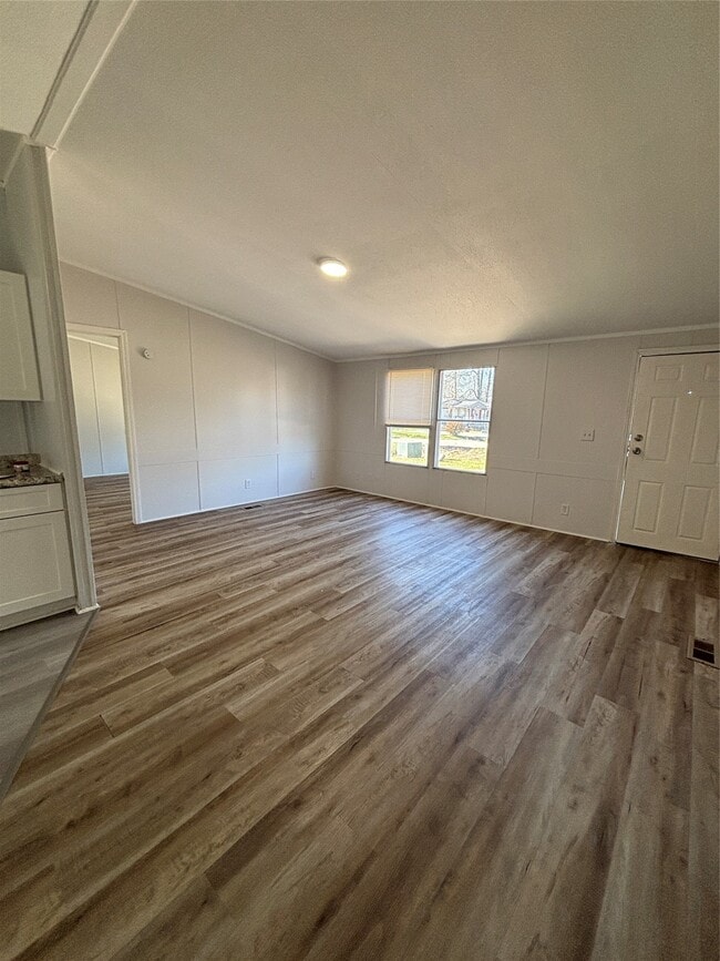 Photo - 16509 Brittany Way