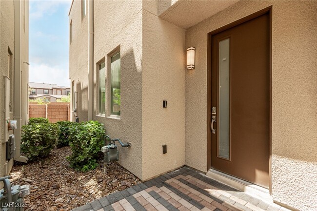 Photo - 11297 Gravitation Dr