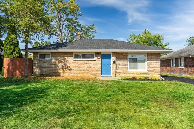 Photo - Charming Ranch Home in Brookshire Park — 3...