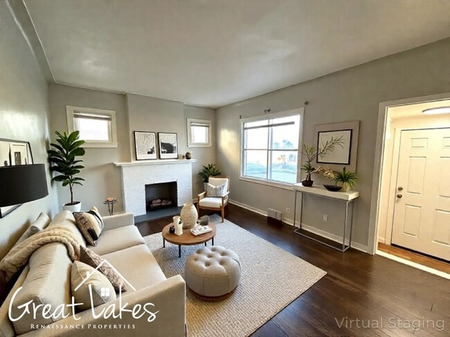 Photo - Charming 3 Bedroom 2 Bathroom now availabl...