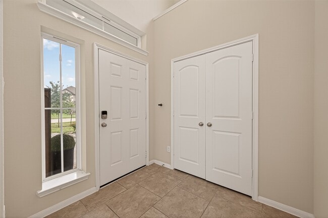 Photo - 6126 Prince Pl Dr
