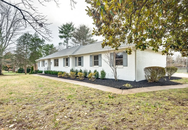 Photo - Great Brentwood 4BR Home