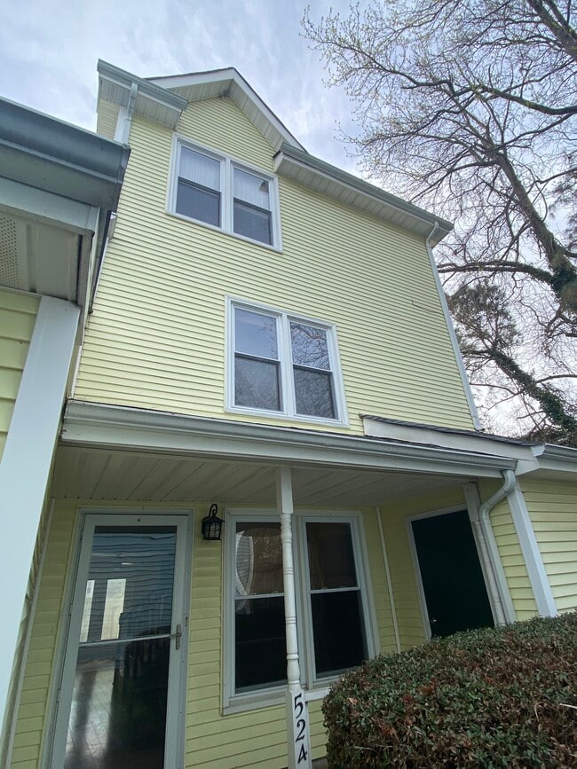 Porch - 524 Pine Tops Ct Unit 524