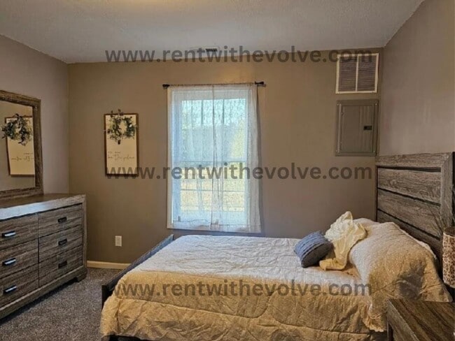 Photo - 1349 G. Ave., New Castle, IN