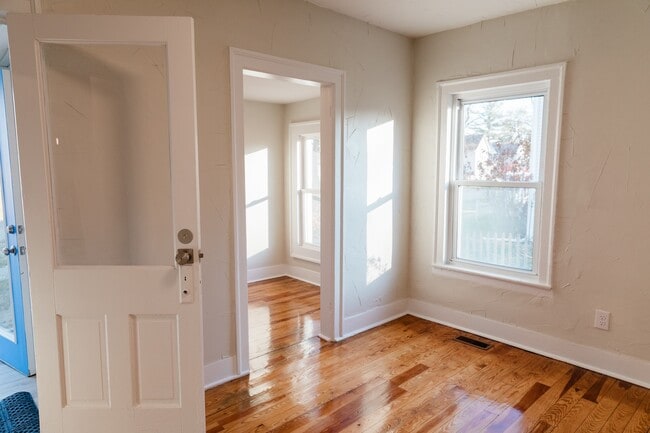 Photo - 224 North Lake Street