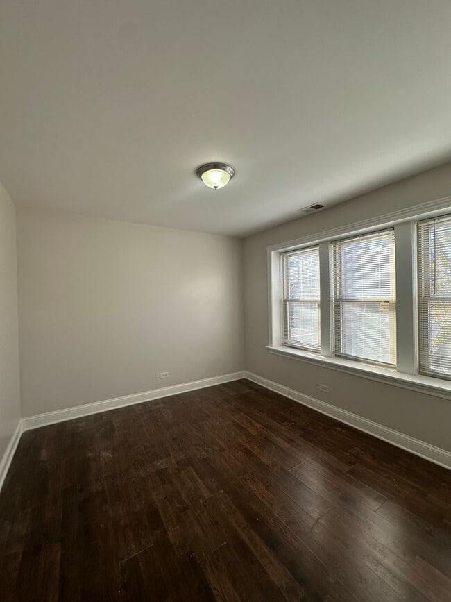 Photo - Discover Your Dream Apartment! Unit 1717 E 78th St 2