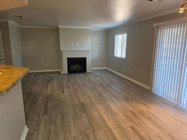 Photo - Charming 3 bed 2 bad located at Park 1