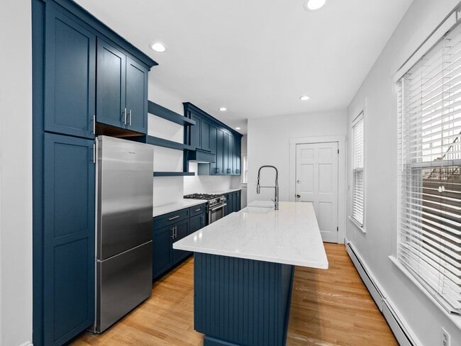 Photo - 271 Bunker Hill St Unit 1