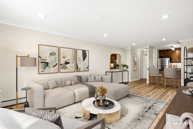 Photo - 3900 N Pine Grove Ave