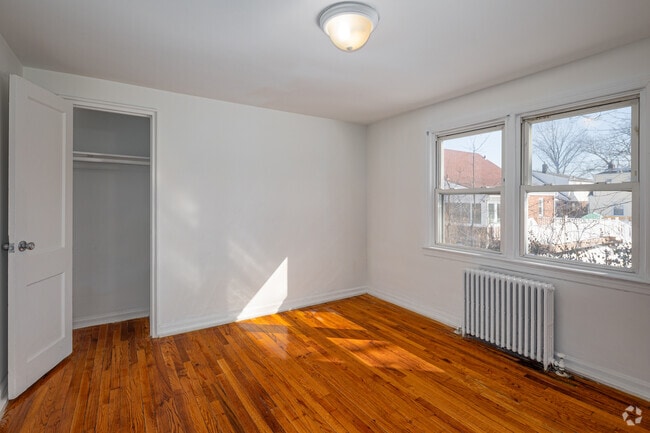 1BR, 1BA - Bedroom
