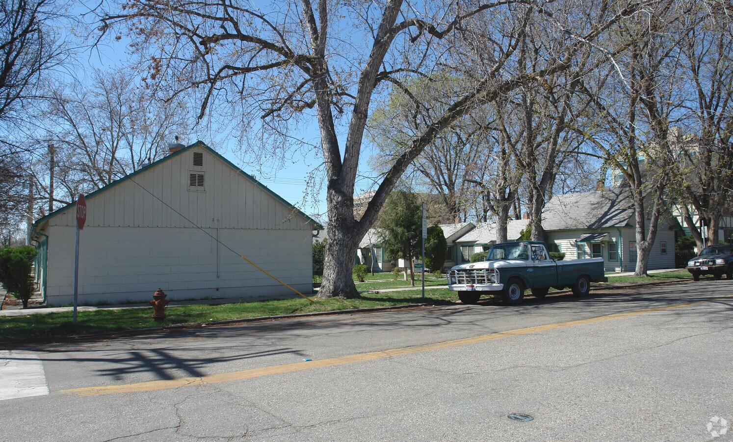Grove Street Apartments - Grove Street Apartments
