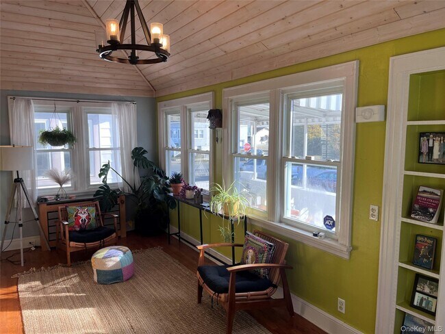 Photo - 101 Georgia Ave