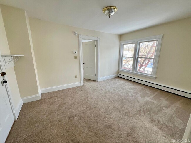 Photo - 12 Alden Pl Unit 3