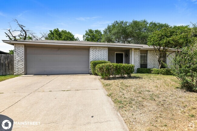 Building Photo - 1701 Manor Ct Rental