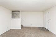 2BR, 1.5BA - 1254SF