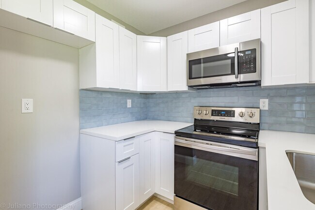 Photo - 2209 NE 2nd St Unit 6